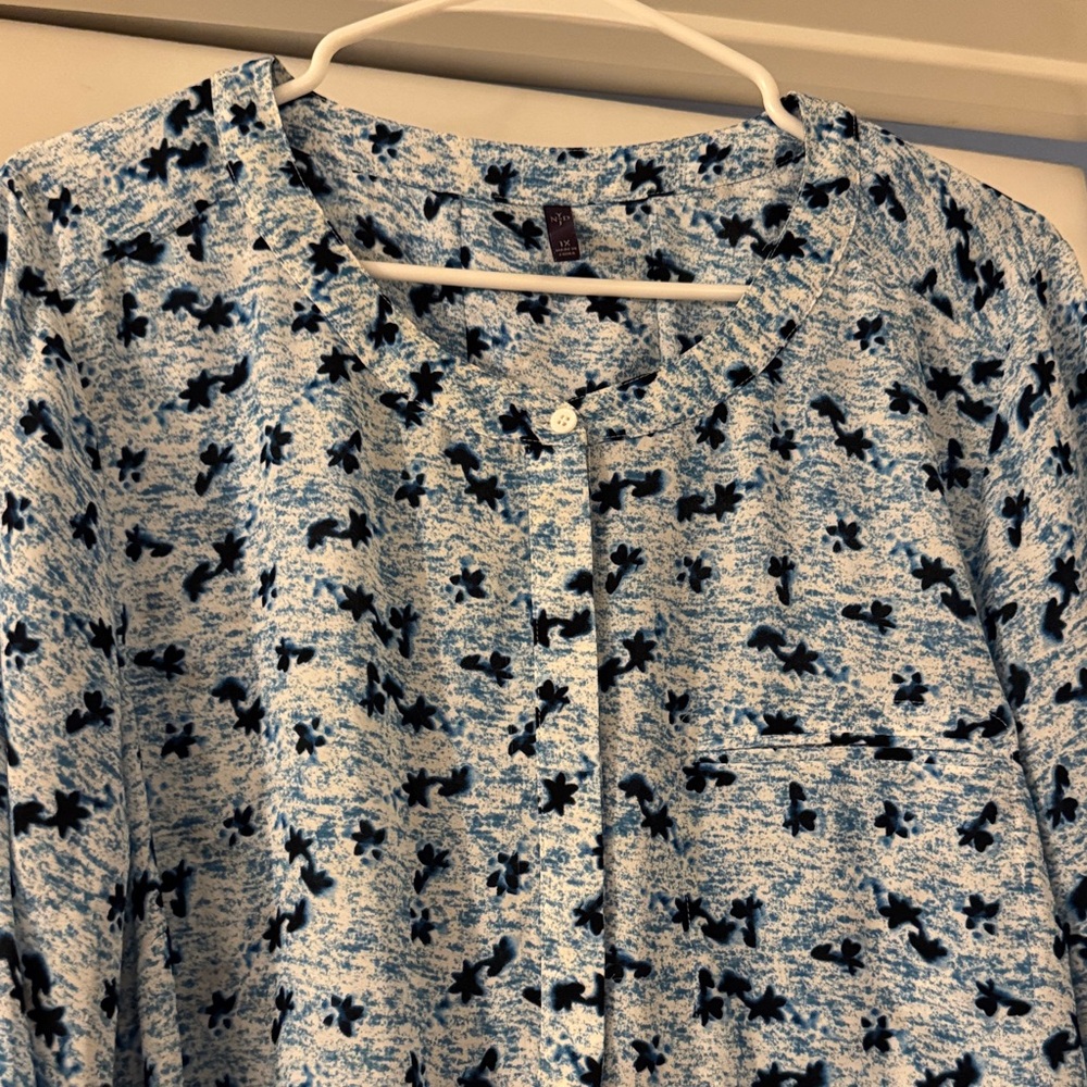 NYDJ Blue and Black Patterned Blouse